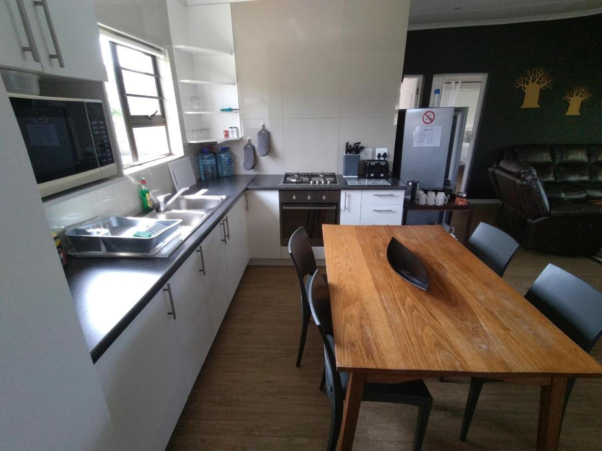 2 Bedroom Guest Suite At A-Frame Glengariff Beach Glen Eden Exterior foto